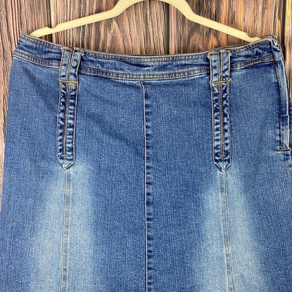 On Trend Denim Skirt - Picture 2 of 11